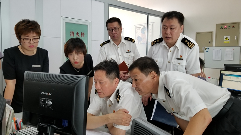 天津海导亲切走访永诚世佳 调研整合申报系统使用情况