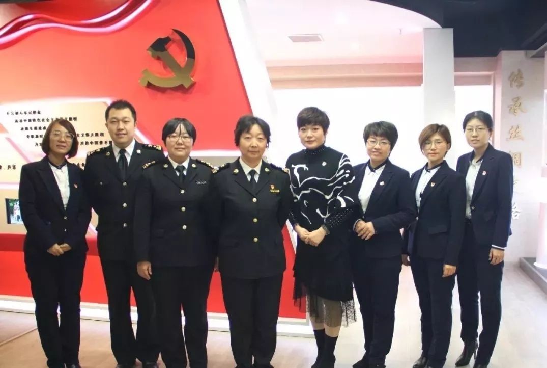 创党建品牌 谱共建新篇——天津滨海机场海关验估科与永诚世佳进行党支部共建