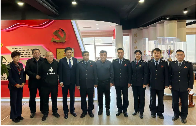 河东区税务局领导率队到永诚世佳走访交流