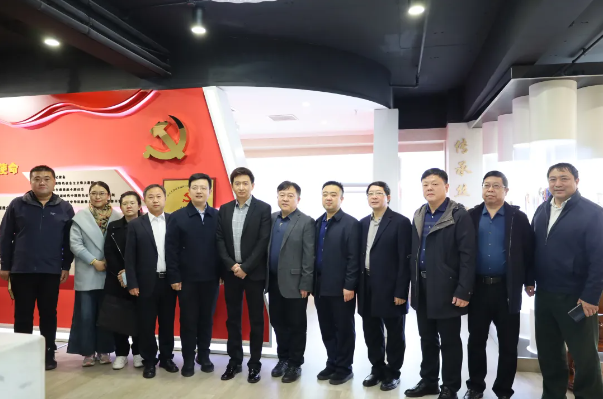 红桥区邵公庄街道领导到永诚世佳走访交流