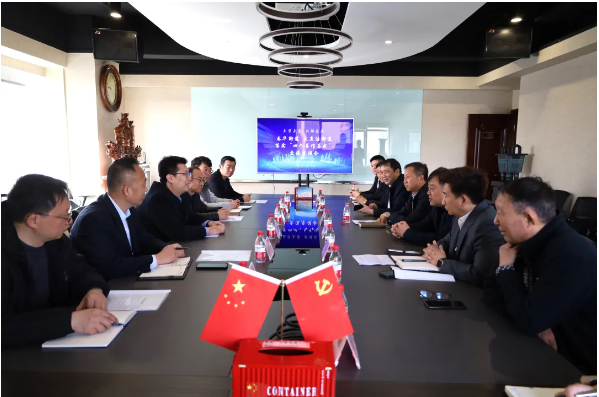 河东区大直沽街道领导到永诚世佳走访交流